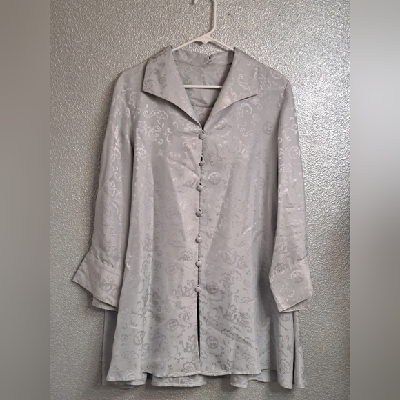 Asian Influenced Button Up Blouse - Picture 1 of 4